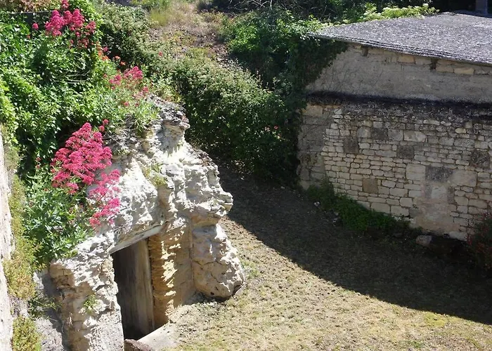 Maisonnette Climatisee Avec Parking Prive